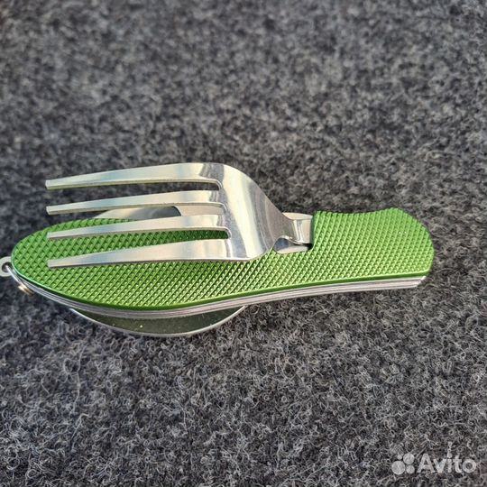 Набор столовых приборов