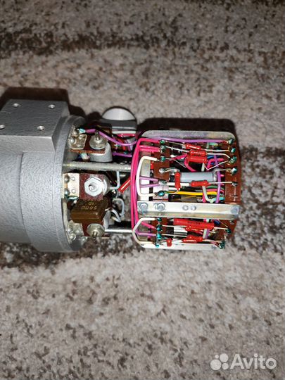 Сцинтилляционный альфа-детектор