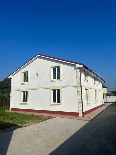 Дом 230 м² на участке 7,6 сот.