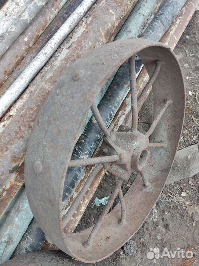 Железные колеса