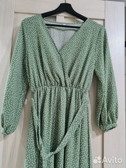 Платье женское 42 44