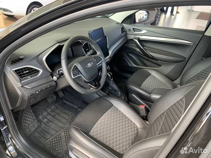 LADA Vesta 1.8 CVT, 2024