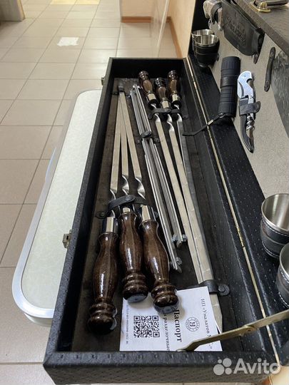 Шашлычный набор в кожаном кейсе