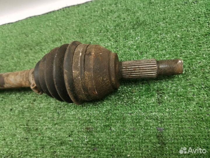 Привод передний левый Renault Logan седан 1.4