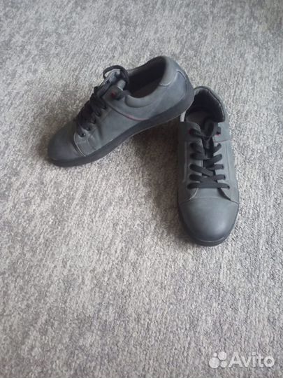 Продам обувь