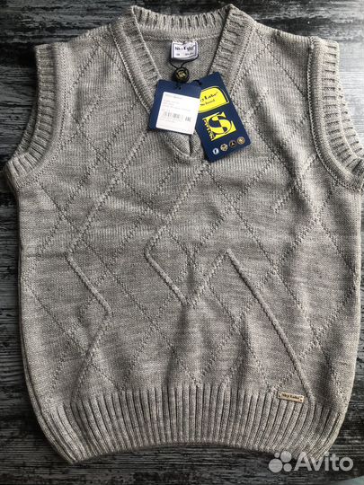 Жилет детский вязаный р. 134 - 140