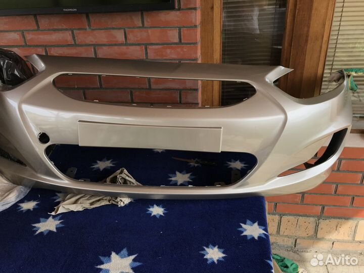 Бампер передний Hyundai Solaris 2011 в цвет новый