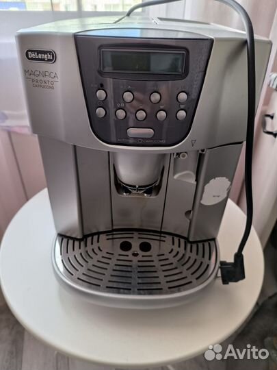 Кофемашина delonghi magnifica pronto