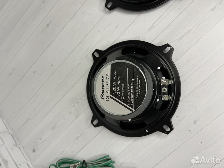Колонки pioneer 13 см новые