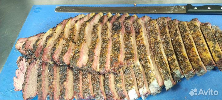Мясо копченное в смокере