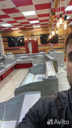 Холодильная витрина бу