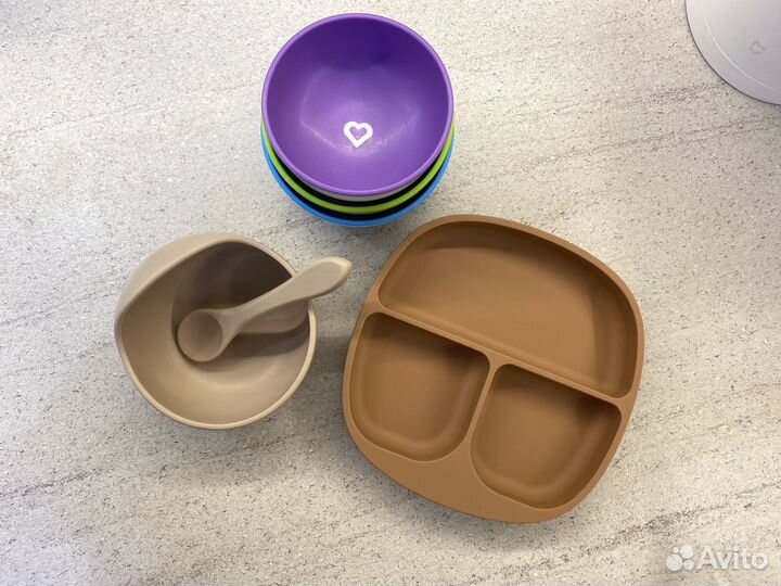 Детская посуда для кормления на присосках