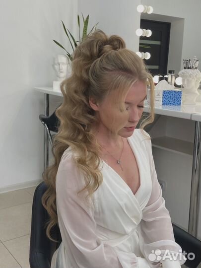 Макияж и прическа