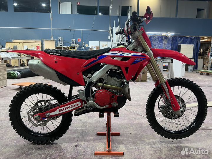 Honda CRF250R 2023год