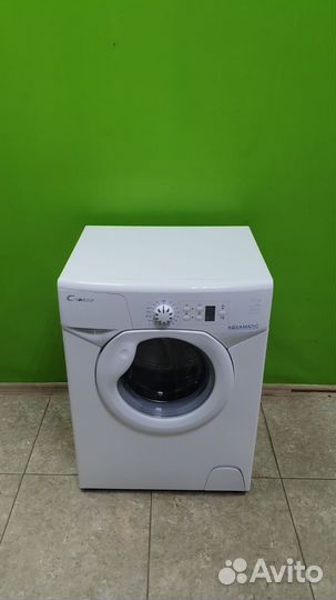 Маленькая Стир.машина под раковину candy