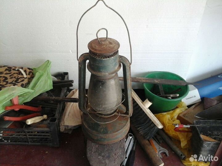 Фонарь старинный