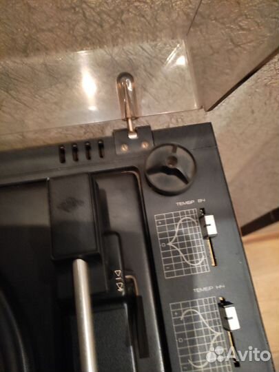 Проигрыватель винила СССР