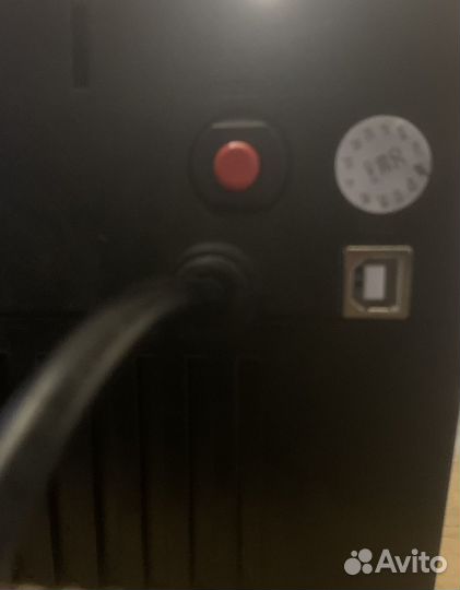 Ибп CyberPower BR850elcd новые батареи