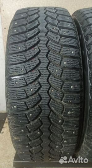 Bridgestone Blizzak Spike-01 225/60 R17 100Z