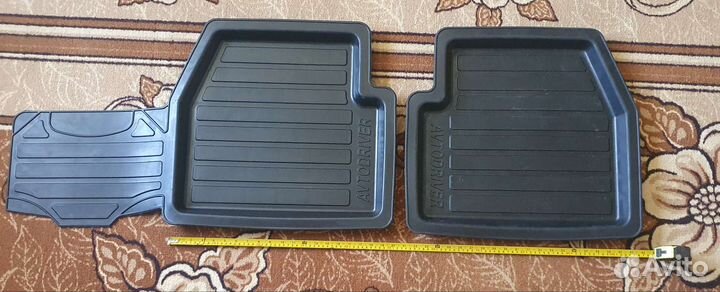 Автомобильные коврики резиновые