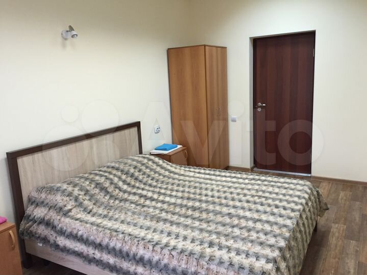 Комната 18 м² в > 9-к., 2/3 эт.