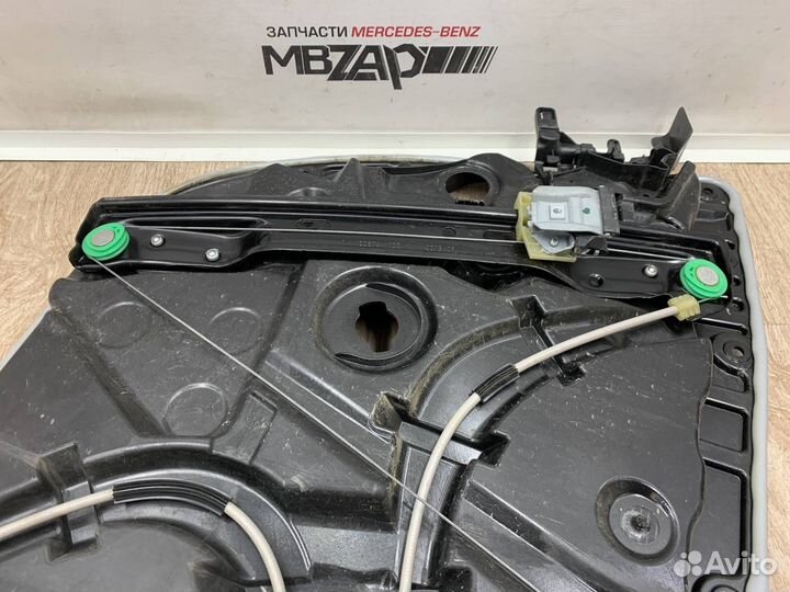 Стеклоподъемник передний правый Mercedes W205
