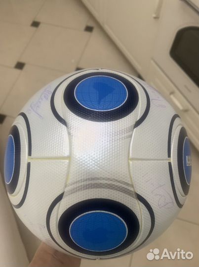 Футбольный мяч adidas terrapass