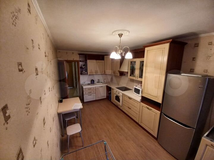 2-к. квартира, 63,7 м², 1/6 эт.