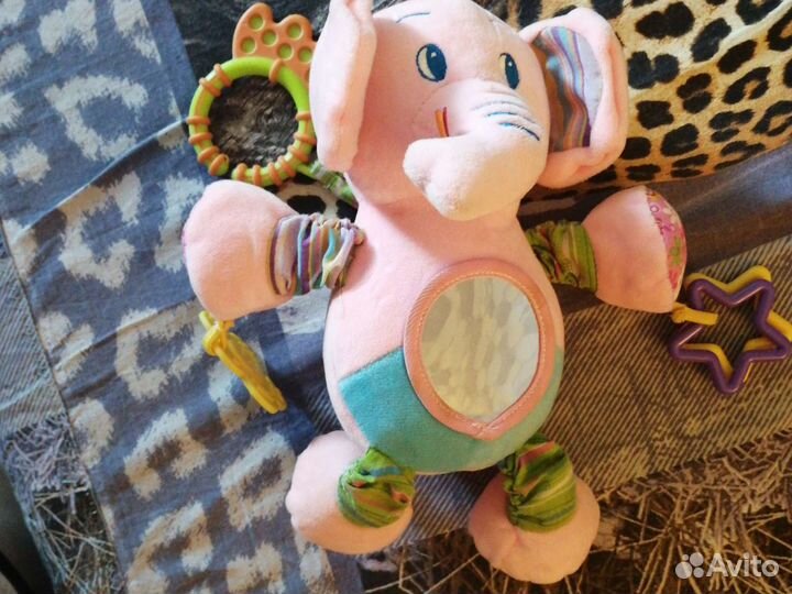 Игрушка слон