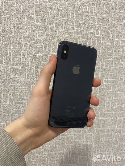 iPhone X, 64 ГБ