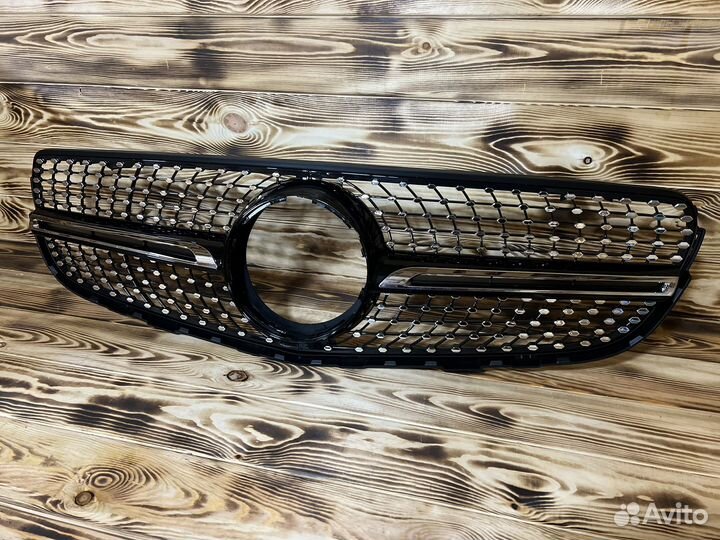 Решётка радиатора glc
