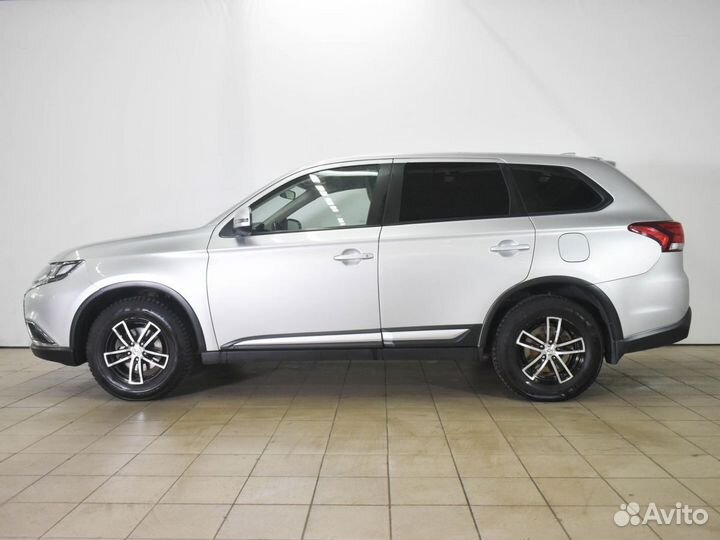 Mitsubishi Outlander 2.0 CVT, 2018, 205 942 км
