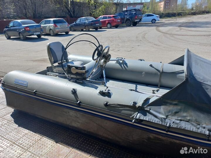 Лодка Bratan (ротан) 420М