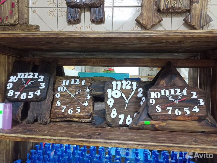 Часы настенные. Дерево