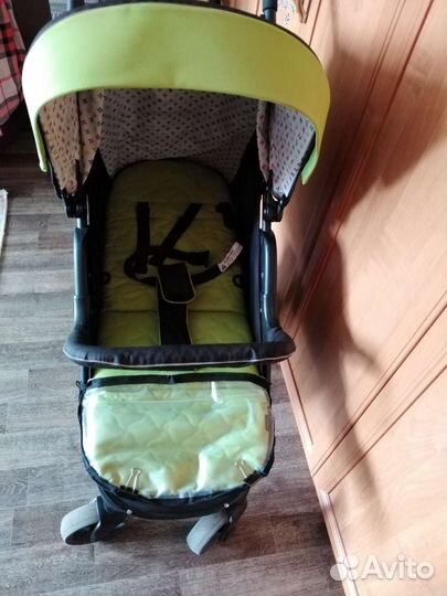 Прогулочная коляска