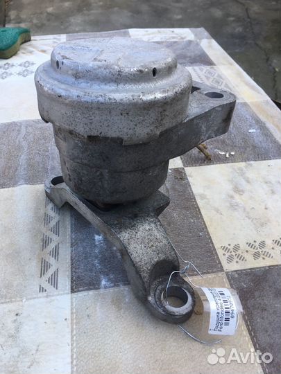 Подушка двигателя Форд Мондео 4 2009г