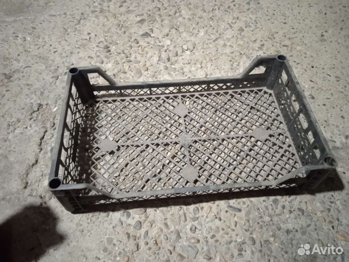 Пластиковые ящики