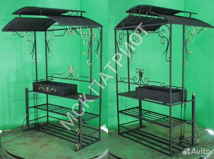 Мангал с крышей