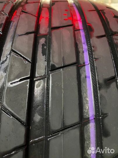 R19 Nokian Tyres Hakka Black 2 SUV 255/50, PCD 5x120 DIA 74.1