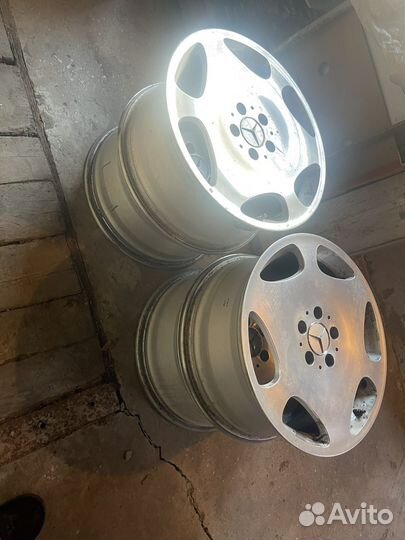 Продам литые диски