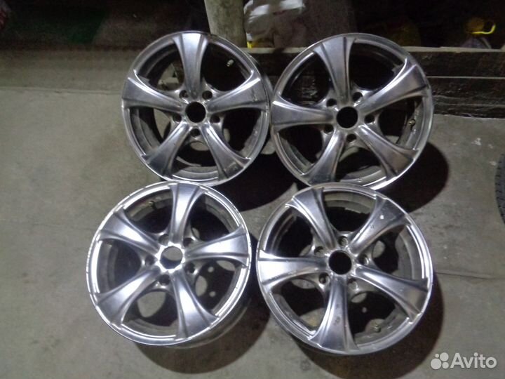 15 диски 5 *114.3 6.5J et 40 dia 67.1 №39