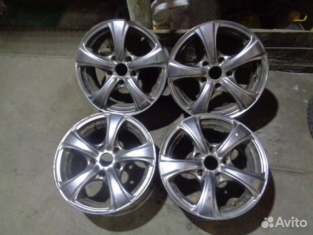 15 диски 5 *114.3 6.5J et 40 dia 67.1 №39
