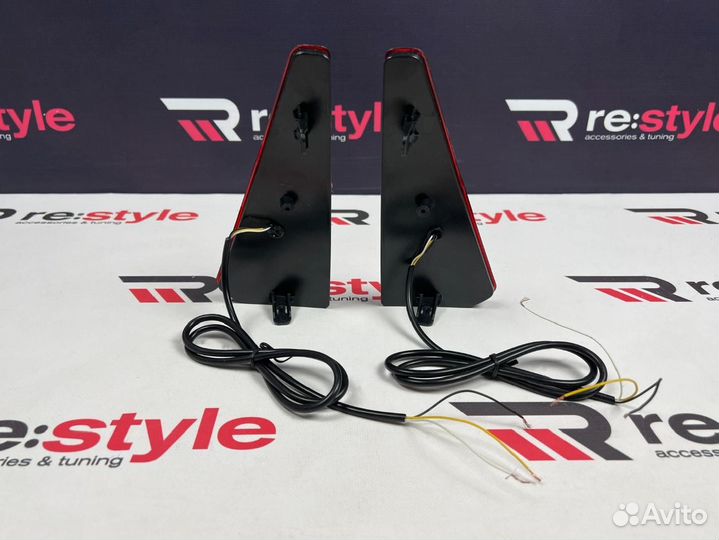 Катафоты Toyota Noah 80 Led S2236