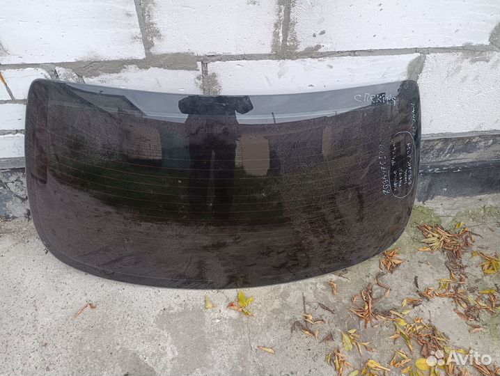 Заднее стекло Nissan Kia Spectra