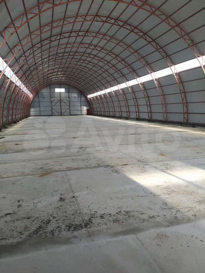 Склад 765 м² с участком пром назначения