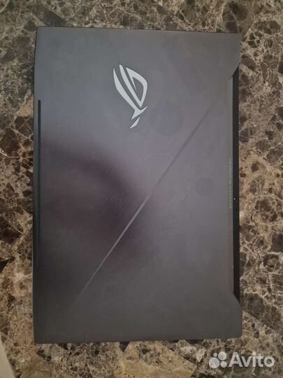 Игровой ноутбук Asus ROG Strix Scar Edition