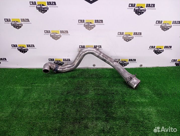 Патрубок интеркулера