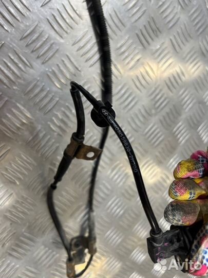 Датчик ABS передний правый Hyundai Elantra HD G4FC