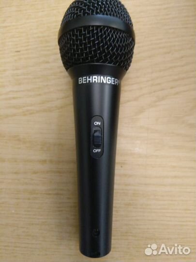 Микрофон динамический behringer XM1800S