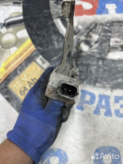 Датчик детонации chevrolet aveo t300